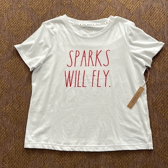 Rae Dunn Sparks Will Fly 4th July Shirt NWT Size M - Picture 1 of 9